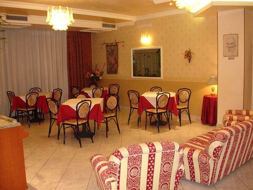 Hotel Leon - Ristorante Al Cavallino Rosso San Giovanni Rotondo Ngoại thất bức ảnh