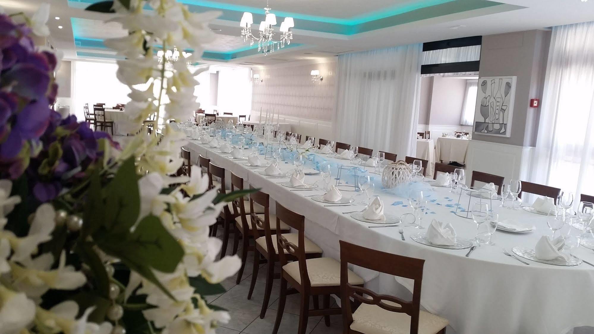Hotel Leon - Ristorante Al Cavallino Rosso San Giovanni Rotondo Ngoại thất bức ảnh