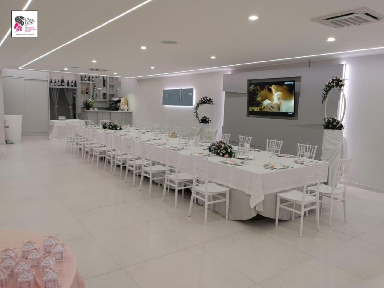 Hotel Leon - Ristorante Al Cavallino Rosso San Giovanni Rotondo Ngoại thất bức ảnh